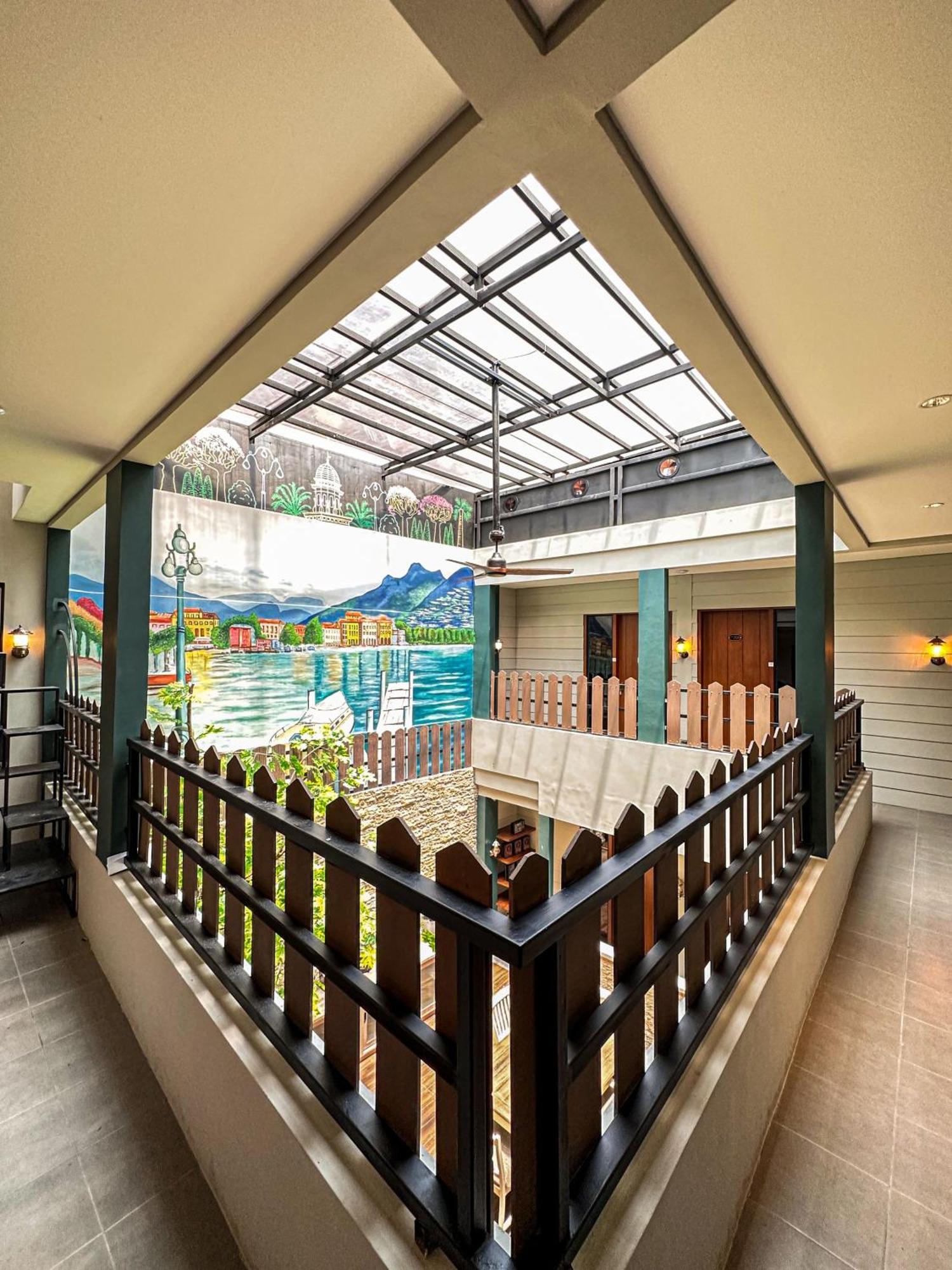 Lugano Arte Homestay Jakarta Exterior photo